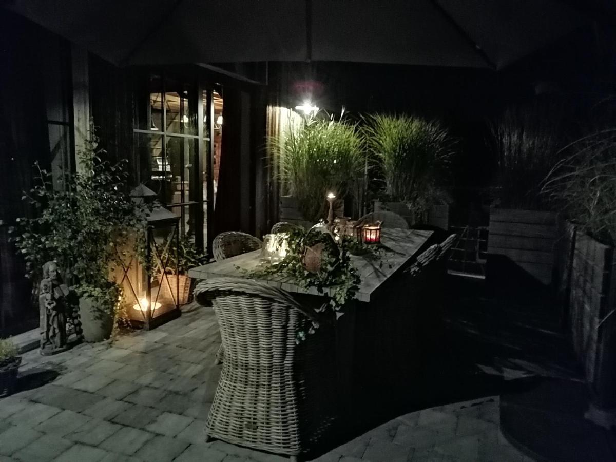 Le Hangar Des Voyageurs Petit-Halleux 외부 사진